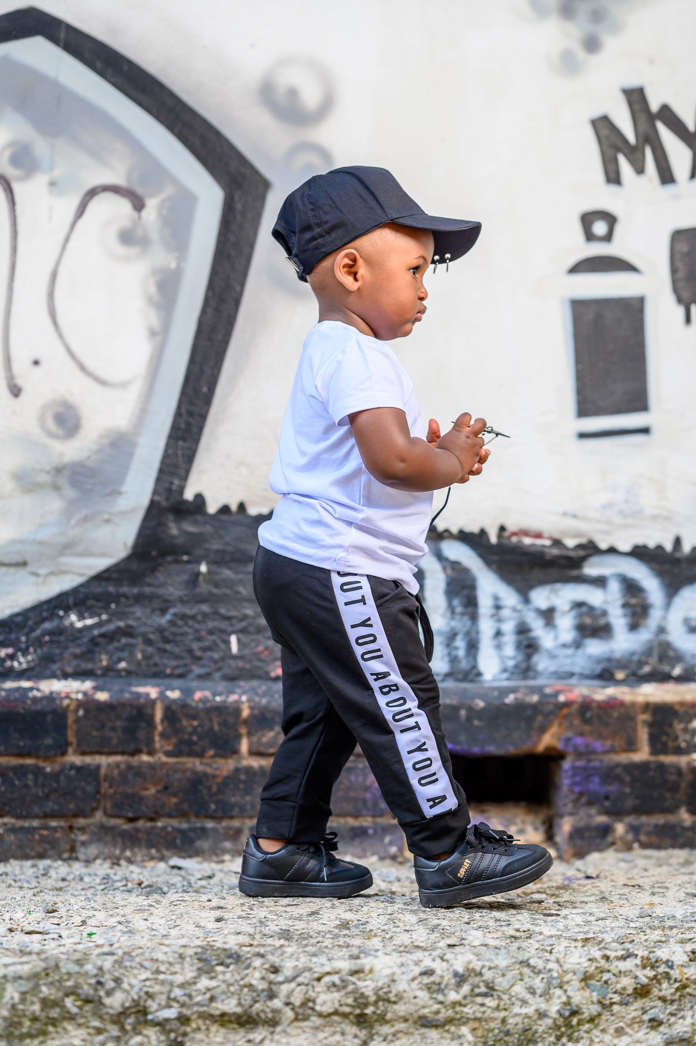Kids 3 piece BW Cap Set