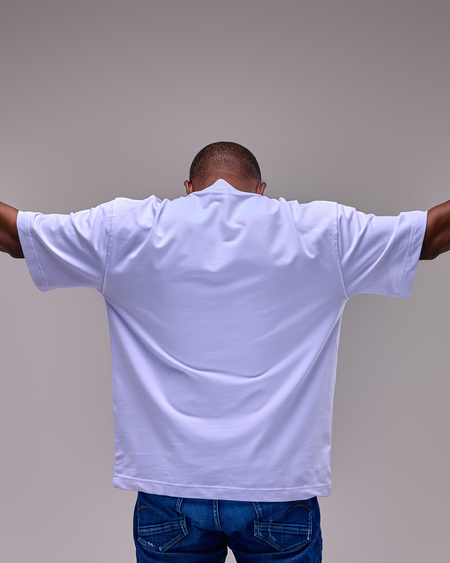 T-shirt -Oversized White T-Shirt Trust