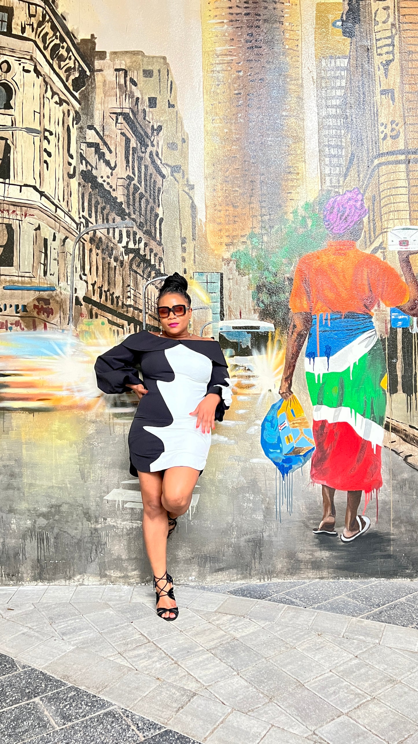 B/ White Casual Dress